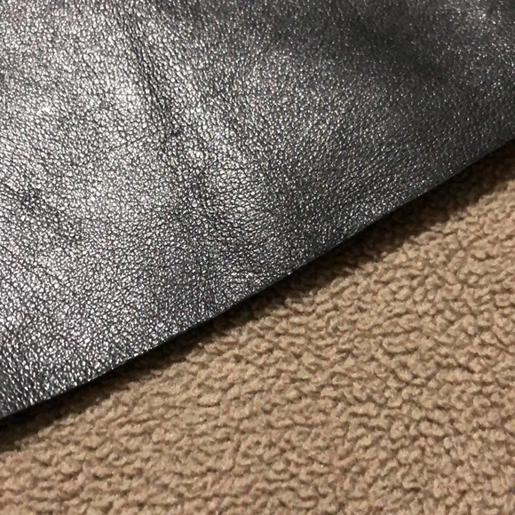 Danier leather pants. Black. Size:10 - Picture 6 of 6